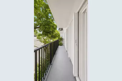 6815 Edgewater Dr #201, Coral Gables, FL 33133 - Photo 13