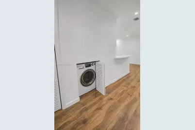 6815 Edgewater Dr #201, Coral Gables, FL 33133 - Photo 21