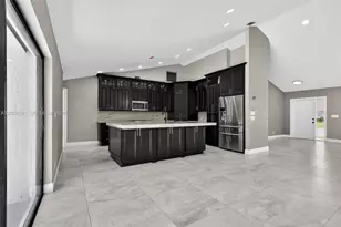 9654 Sun Pointe Dr, Boynton Beach, FL 33437 - Photo 13