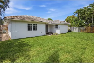16068 SW 101st Ter, Miami, FL 33196 - Photo 27
