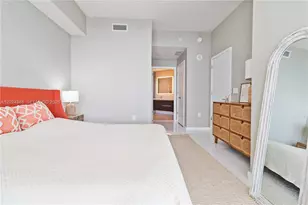 851 NE 1st Ave, Miami, FL 33132 - Photo 11