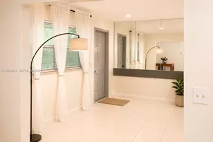 274 SW 9th St, Dania Beach, FL 33004 - Photo 3