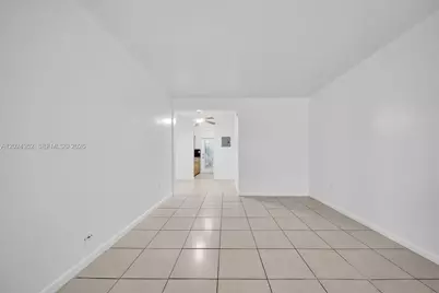 934 Meridian Ave #7, Miami Beach, FL 33139 - Photo 13