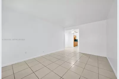 934 Meridian #7, Miami Beach, FL 33139 - Photo 1