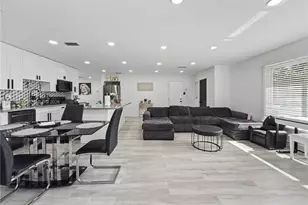 16912 SW 107th Pl, Miami, FL 33157 - Photo 19