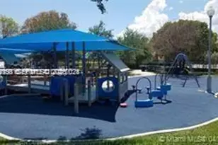 9401 SW 181st St, Palmetto Bay, FL 33157 - Photo 47