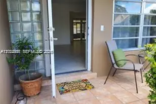 9401 SW 181st St, Palmetto Bay, FL 33157 - Photo 3