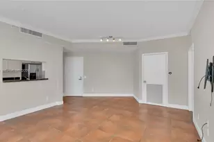 2475 Brickell Ave, Miami, FL 33129 - Photo 11