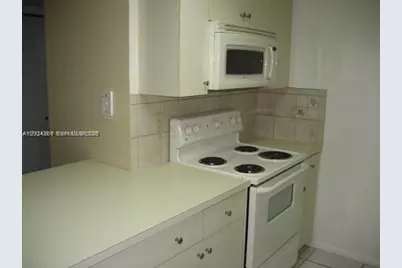 10744 N Kendall #M-18, Miami, FL 33176 - Photo 3