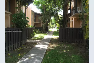 10744 N Kendall #M-18, Miami, FL 33176 - Photo 17