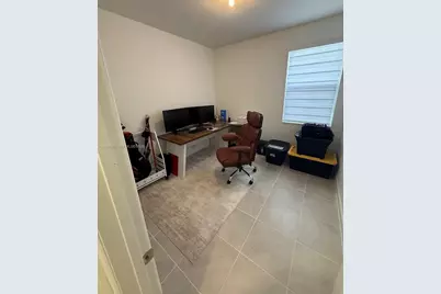 2584 SE 25th Ct, Homestead, FL 33035 - Photo 17