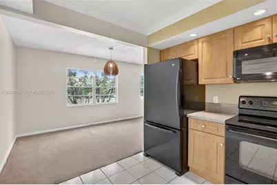 1551 SW 135th Ter #314G, Pembroke Pines, FL 33027 - Photo 13