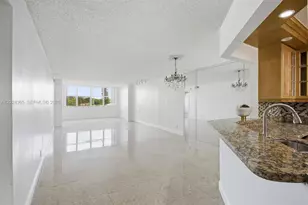 2521 NW 104th Ave, Sunrise, FL 33322 - Photo 3