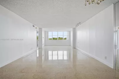 2521 NW 104th Ave #302, Sunrise, FL 33322 - Photo 9