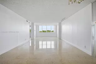 2521 NW 104th Ave, Sunrise, FL 33322 - Photo 9