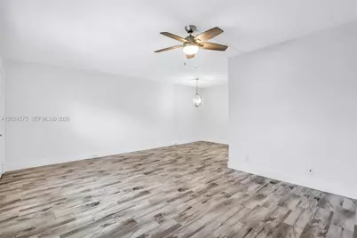 101 SW 132nd Way #315J, Pembroke Pines, FL 33027 - Photo 7