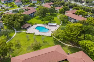 101 SW 132nd Way, Pembroke Pines, FL 33027 - Photo 25