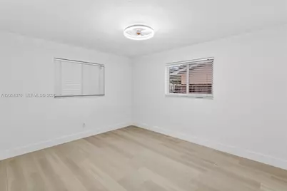 7220 NW 10th Pl, Plantation, FL 33313 - Photo 13