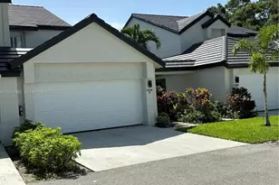 23228 Fountain View, Boca Raton, FL 33433 - Photo 3