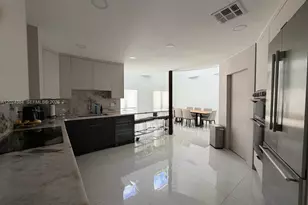 10462 NW 130th St, Hialeah Gardens, FL 33018 - Photo 3