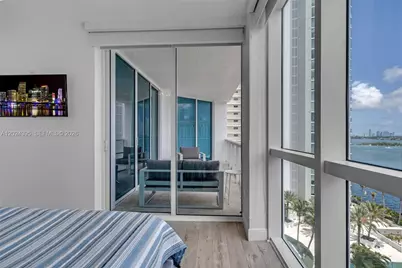 480 NE 30th St #1703, Miami, FL 33137 - Photo 15
