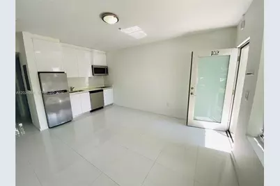 801 15th St #102, Miami Beach, FL 33139 - Photo 1