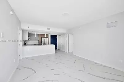 840 NE 130th Street #302, North Miami, FL 33161 - Photo 5