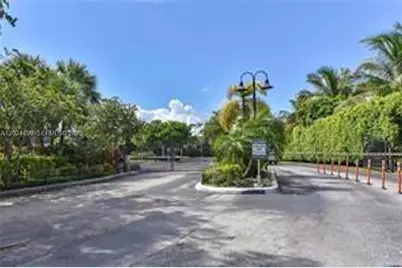 3123 Oakland Shores Dr #D112, Oakland Park, FL 33309 - Photo 21