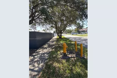 14172 SW 291st Ter, Homestead, FL 33033 - Photo 3