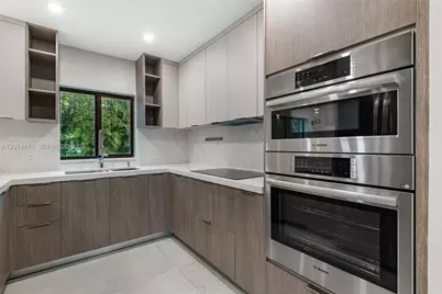 138 NW 106th St #main, Miami Shores, FL 33150 - Photo 9