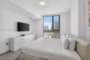 227 NE 2nd St, Miami, FL 33132 - Photo 9