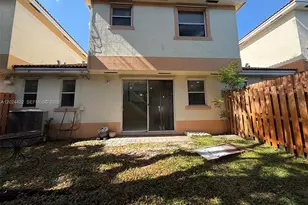 6542 Hidden Cove Dr, Davie, FL 33314 - Photo 13