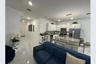 13313 SW 250th Ter, Homestead, FL 33032 - Photo 9