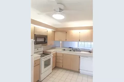2621 Village Blvd #102, West Palm Beach, FL 33409 - Photo 5