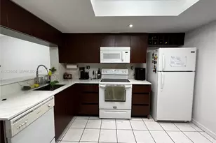 8800 SW 123rd Ct, Miami, FL 33186 - Photo 19