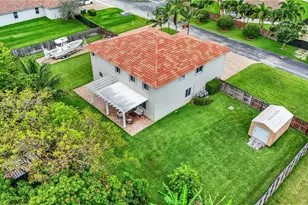 1730 NW 21st St, Homestead, FL 33030 - Photo 5