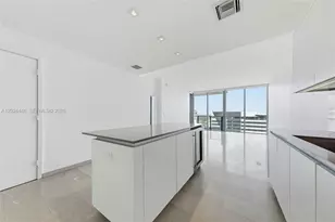 88 SW 7th St, Miami, FL 33130 - Photo 9