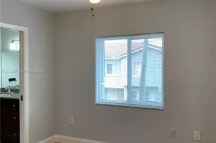 143 Riviera Cir, Weston, FL 33326 - Photo 13