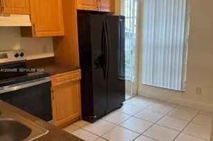 2856 Cambridge Ln, Cooper City, FL 33026 - Photo 5