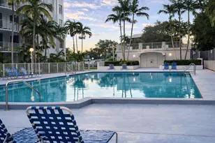 484 NW 165th St Rd, Miami, FL 33169 - Photo 13