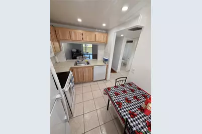 2793 NW 104th Ave #204, Sunrise, FL 33322 - Photo 5