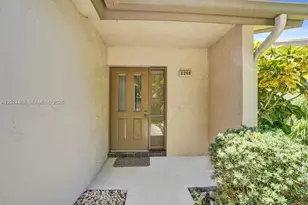 2266 Seagrape Cir, Coconut Creek, FL 33066 - Photo 29