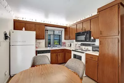 2266 Seagrape Cir, Coconut Creek, FL 33066 - Photo 5