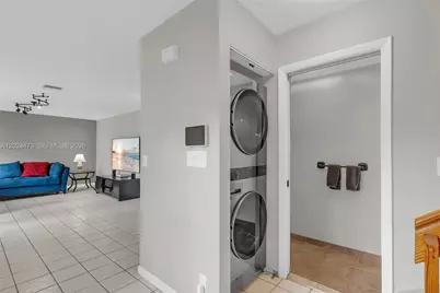 11022 Chandler Dr, Cooper City, FL 33026 - Photo 17