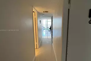 18061 Biscayne Blvd, Aventura, FL 33160 - Photo 15