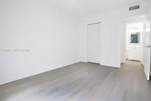 1301 SW 135th Terrace, Pembroke Pines, FL 33027 - Photo 17