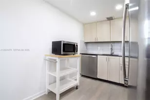 1301 SW 135th Terrace, Pembroke Pines, FL 33027 - Photo 13