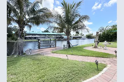 2212 Club House Rd, North Fort Myers, FL 33917 - Photo 71