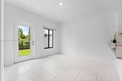 4825 Dillion St, Lake Worth, FL 33463 - Photo 17