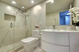 2030 S Ocean Dr, Hallandale Beach, FL 33009 - Photo 21